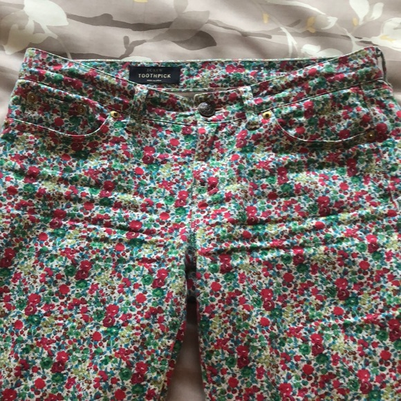 J. Crew Liberty Jeans in Emma & Georgina Print - Picture 3 of 13